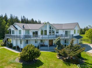 137 Bravo Rd, Port Angeles, WA 98362