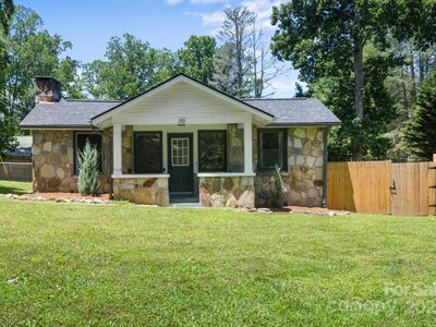 351 Dove Haven Ln, Hendersonville, NC, 28791