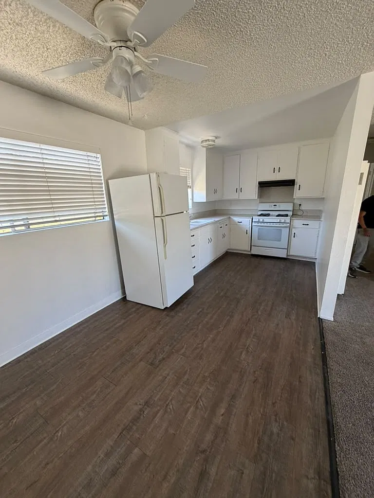 2 bed, $2,300 — Photo 2