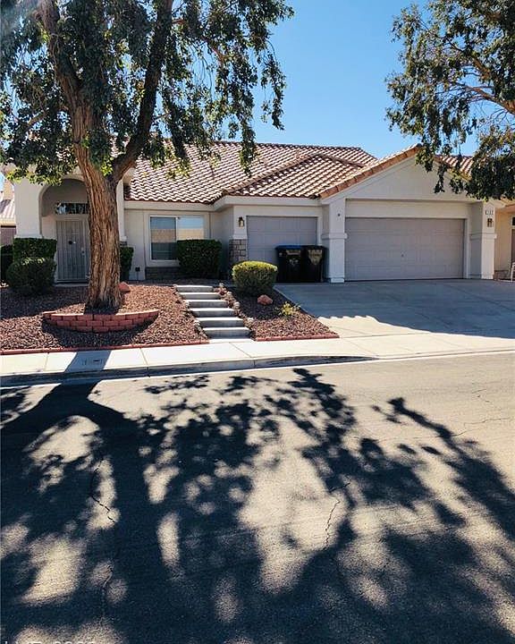 1st image of 132 Red Coral Dr