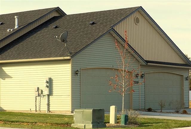 1st image of 2210 Ison Ct #102
