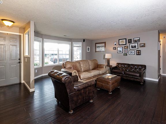 4th image of 6657 SE Gladys St