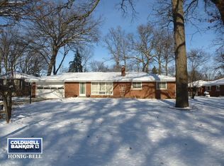 770 Victor Rd, Aurora, IL 60505