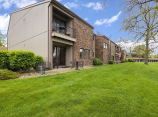 1935 New London Ct, South Bend, IN 46637
