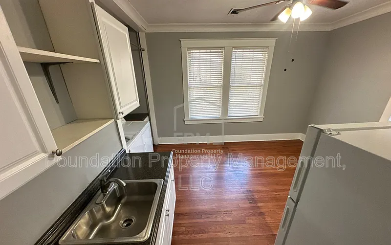 1 bed, 1.0 bath, 987 sqft, $975 — Photo 4
