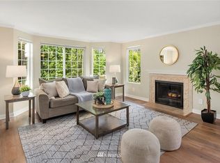 9830 NE 122nd St APT S203, Kirkland, WA 98034