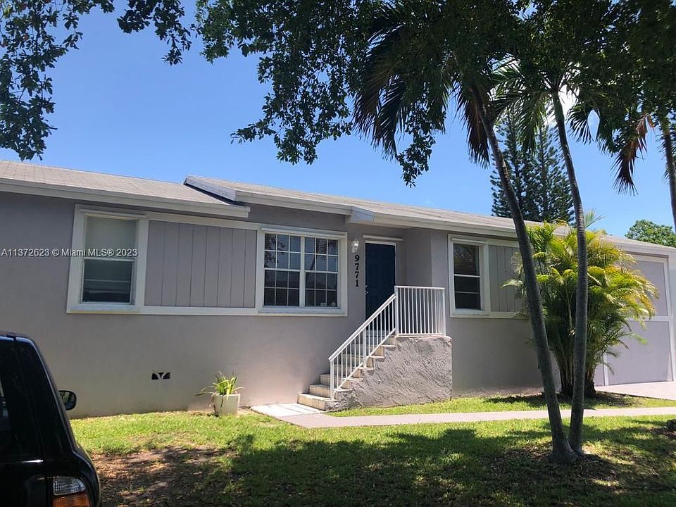 1st image of 9771 SW 211th St