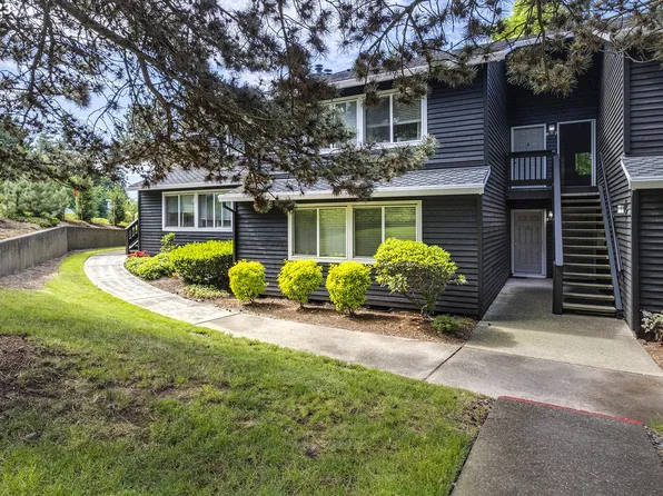 9570 SW 146th Ter #U-2, Beaverton, OR 97006