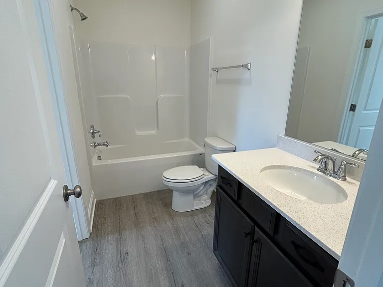 519 Bedford St — Photo 9