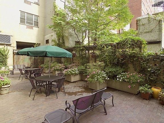 2nd image of 137 E 36th St #23D