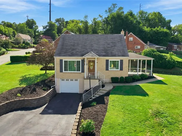 6746 W Barivista Dr, Verona, PA 15147