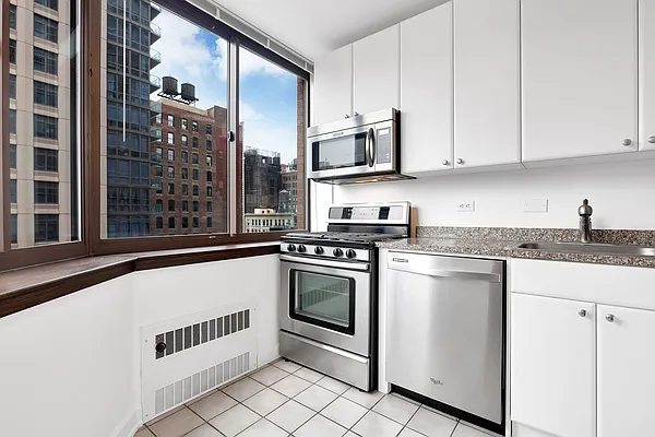 Rented by Cooper & Cooper Real Estate | media 5