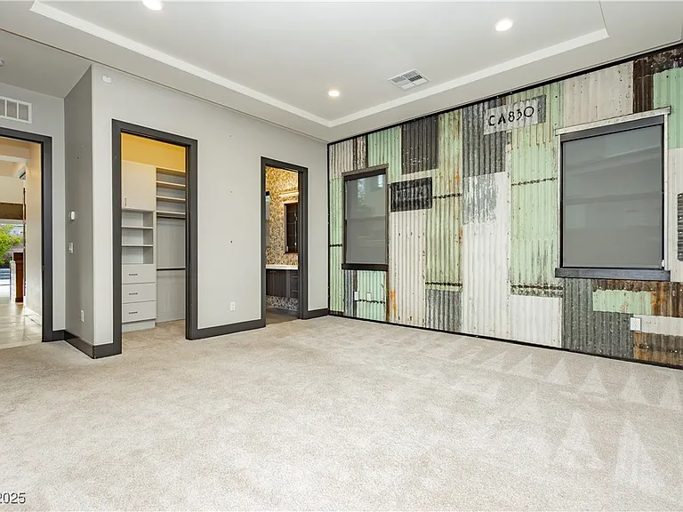 94 Glade Hollow Dr — Photo 32