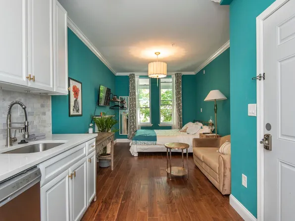 3621 Hamilton St #1A, Philadelphia, PA 19104