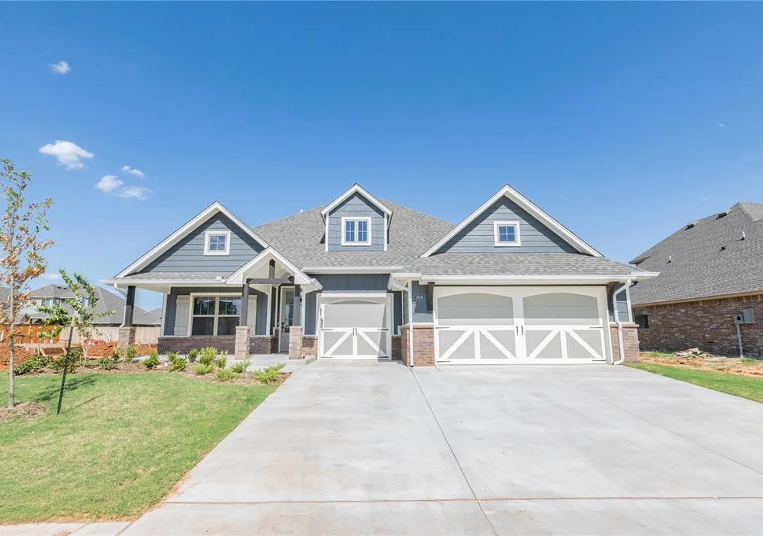 Very Nice brand new 4 bedroom 3 bath home in Edmond schools — Photo 1