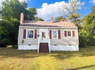 226 Windsor Dr, Fayetteville, NC 28301
