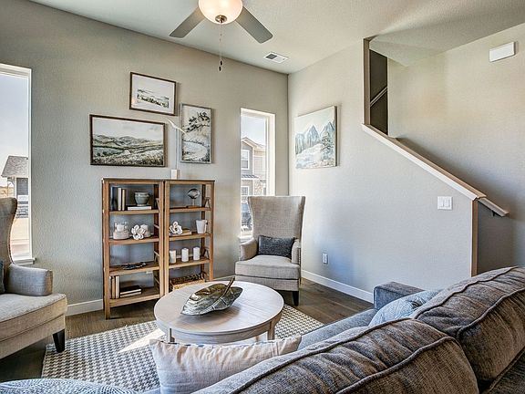 5th image of 832 Mangold Ln #3