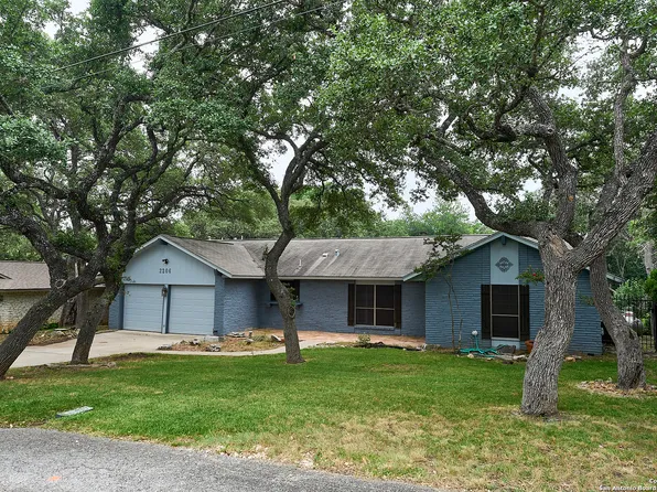 2206 COPPER HILL DR, San Antonio, TX 78232