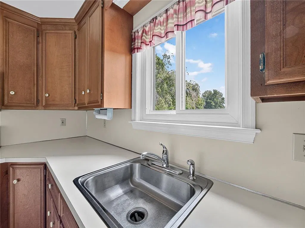 2 bed, 2.0 bath, 1250 sqft, $1,900 — Photo 4