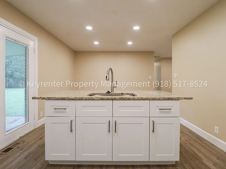 11621 N 103rd East Ave — Photo 25