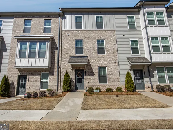 215 Wallace St, Fayetteville, GA 30214