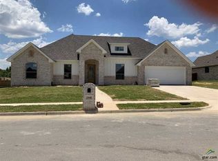 2948 Barton Creek Cir, Tyler, TX 75703