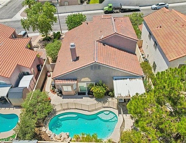 1st image of 3324 Canyon Lake Dr