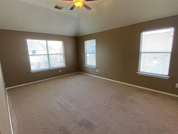 5th image of 22857 Lantern Hills Dr