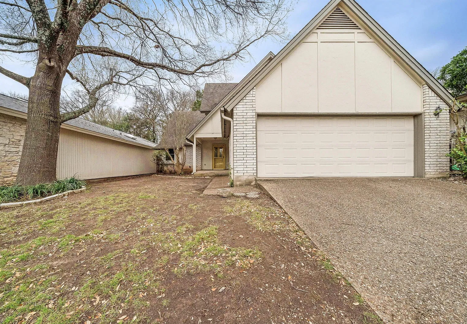 3 bed, 2.0 bath, 1750 sqft, $2,895 — Photo 1