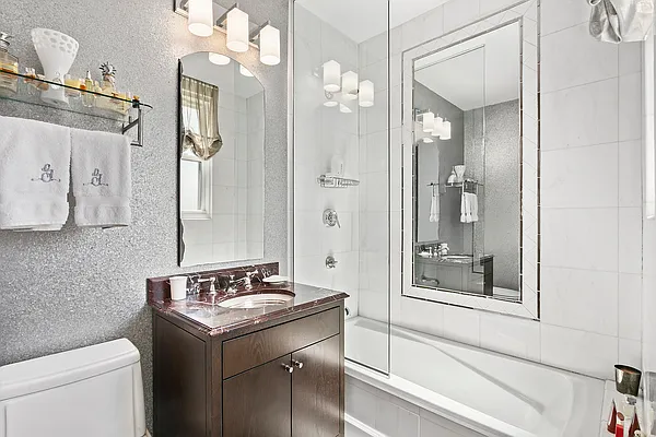 Sold by Corcoran | media 6