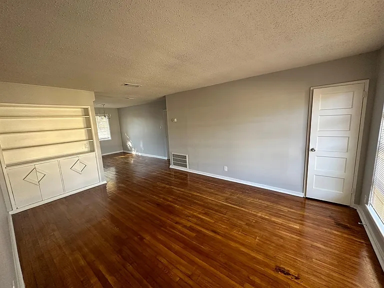 3807 Parkway Dr #D — Photo 11