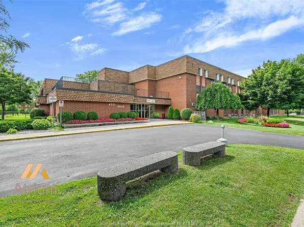 6555 Thornberry Cres #347, Windsor, ON N8T 3A6