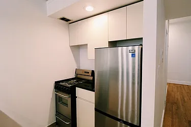 Rented by Mossanen Group