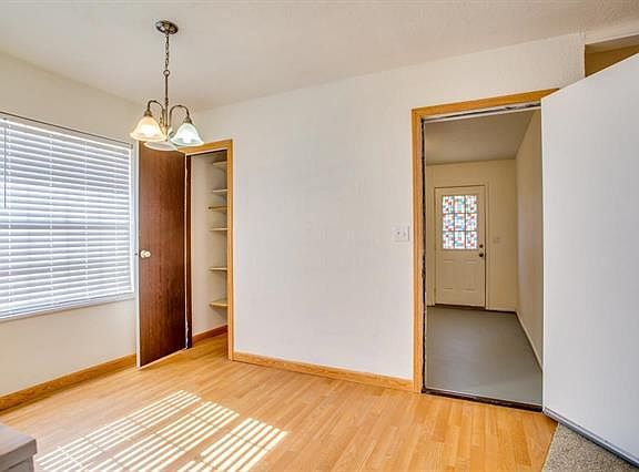 4th image of 521 Jacob Dr