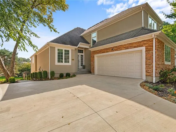 7027 W 129th Pl, Overland Park, KS 66213