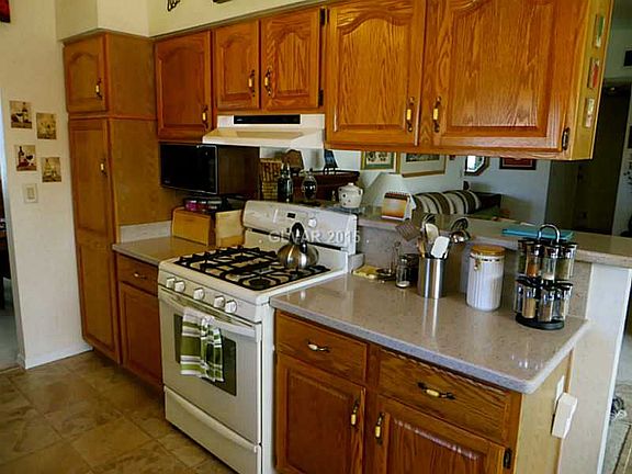 4th image of 2846 Lotus Garden Ct