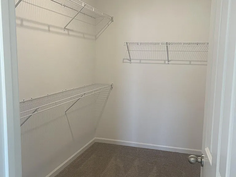 1044 Indigo Aly — Photo 8