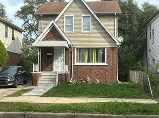 15900 Lauder St, Detroit, MI 48227