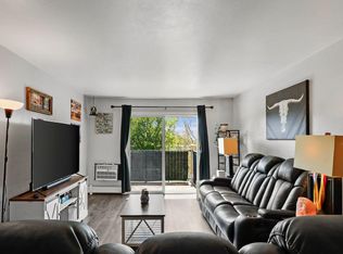 4328 Melody Ln APT 204, Madison, WI 53704