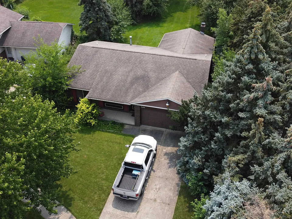3499 Eagle Dr