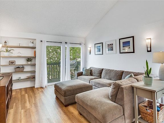 4th image of 1722 Mountain Terrace Ln