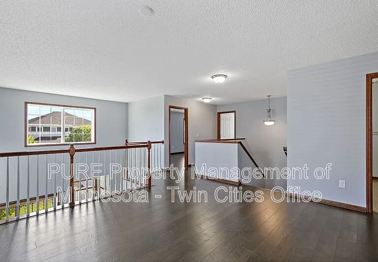 1491 Pembroke Pass — Photo 3