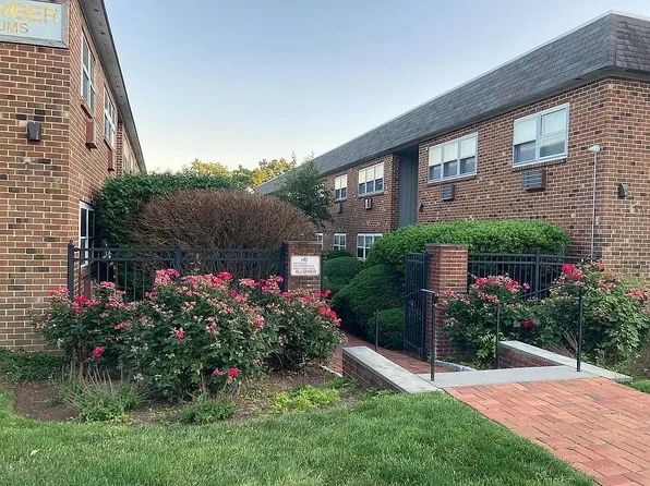 637 Cove Rd Unit A2, Stamford, CT 06902