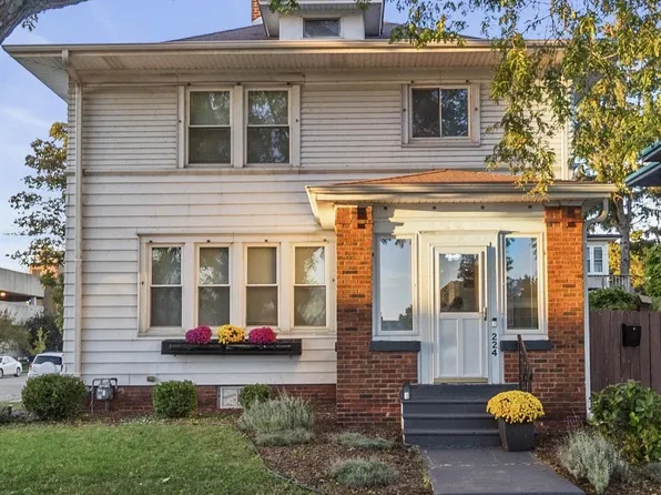 224 13th STREET, Racine, WI 53403