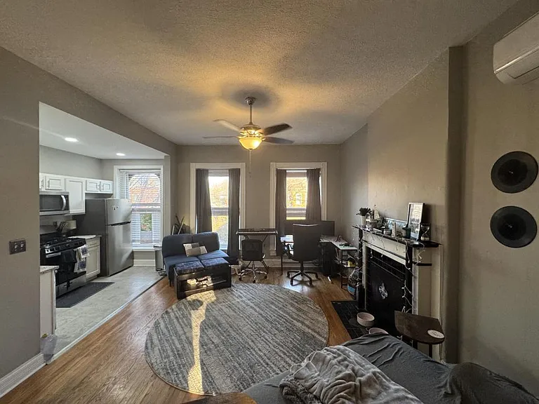 1318 S Brook St #2 — Photo 5