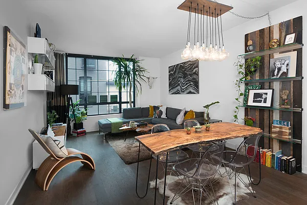 Sold by Owner | media 1