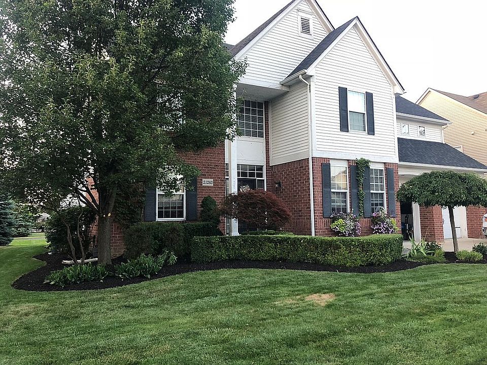 2nd image of 21283 Ascot Dr