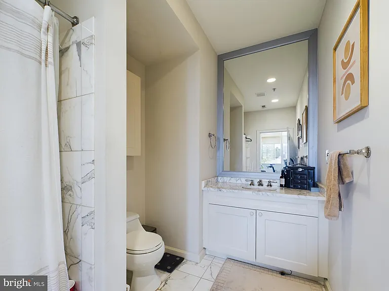 201 N 8th St #59-607W — Photo 18