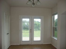4th image of 362 Cedar Crest Dr