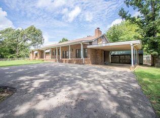 1500 N 13th St, Poplar Bluff, MO 63901